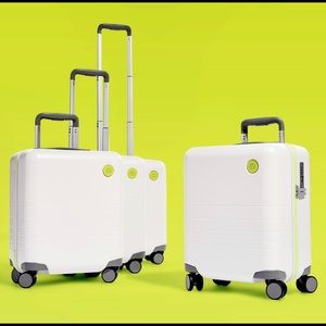 Drunk Elephant x Monos Carry-On (SUITCASE ONLY)